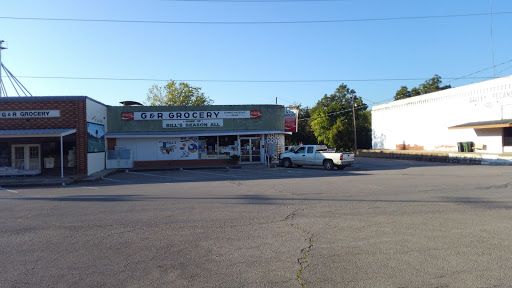 Grocery Store «G & R Grocery & Market», reviews and photos, 502 E Commerce St, San Saba, TX 76877, USA