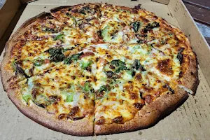 Pizza Hood image