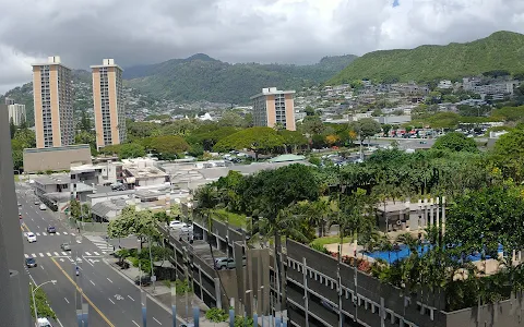 Honolulu Park Place image