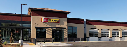 Les Schwab Tire Center