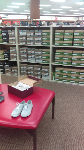 Shoe Store «Famous Footwear», reviews and photos, 3329 N Montana Ave, Helena, MT 59602, USA