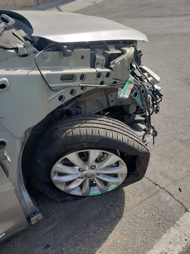 Auto Body Shop «Caliber Collision», reviews and photos, 720 W 17th St, Costa Mesa, CA 92627, USA