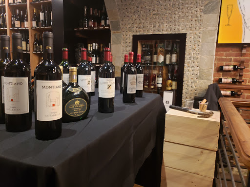 Wine Store «The Wine Cave - Kosher Wine & Spirits», reviews and photos, 888 Bedford Ave, Brooklyn, NY 11205, USA