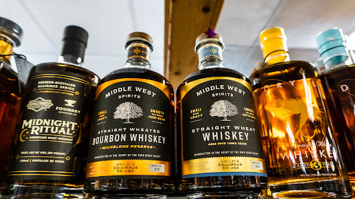 Liquor Store «Liquor plus Wine, Spirits, and Craft Beer», reviews and photos, 5753 NE Antioch Rd, Gladstone, MO 64119, USA