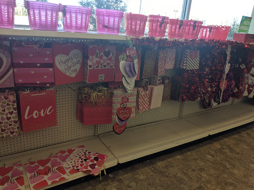 Dollar Store «Dollar Tree», reviews and photos, 2301 Cross Timbers Rd #150, Flower Mound, TX 75028, USA