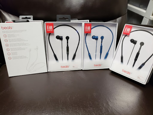 Computer Repair Service «COMPUTER & CELLPHONES REPAIR SERVICE», reviews and photos, 1426 W 6th St #102, Corona, CA 92882, USA