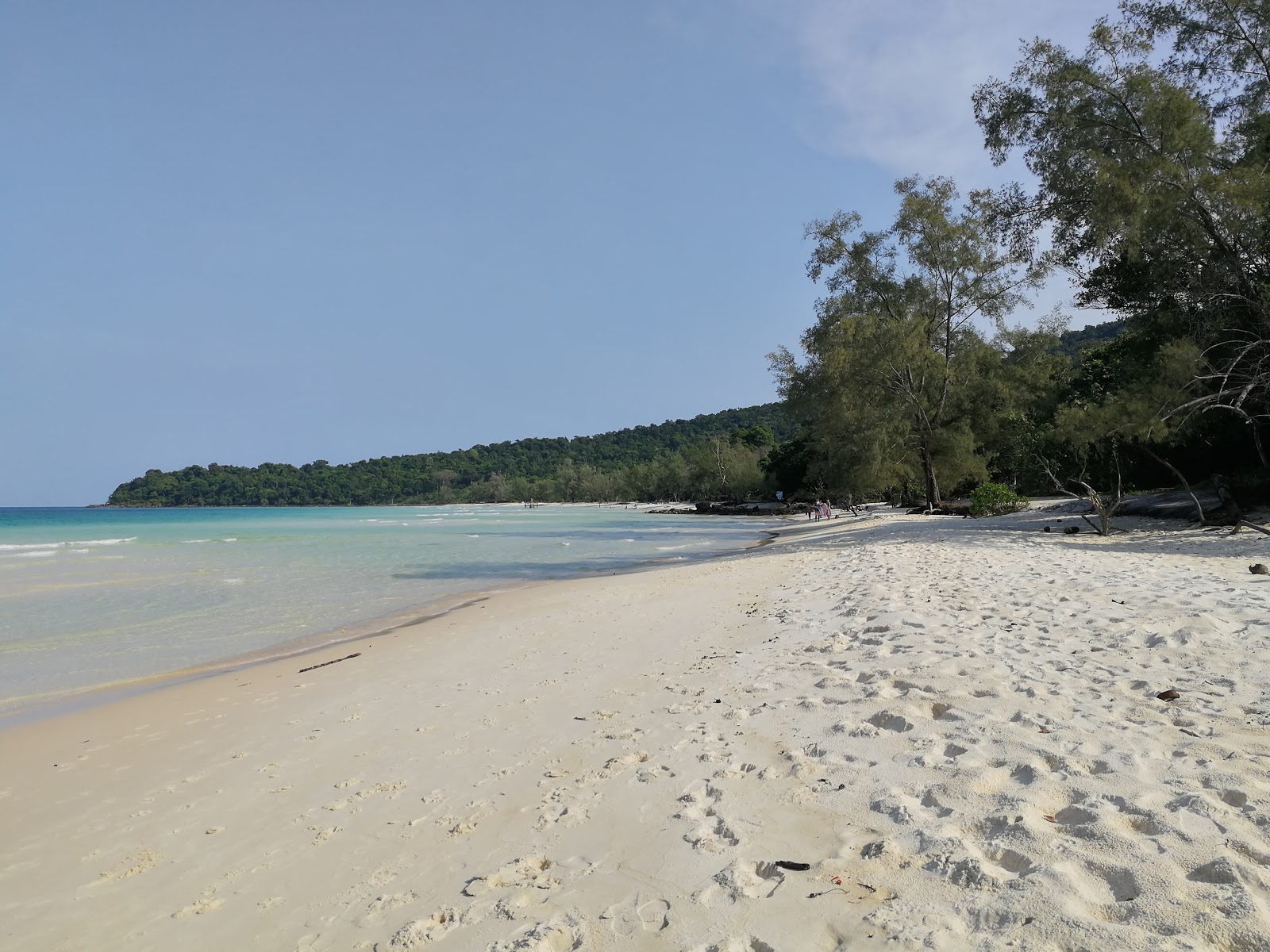 Fotografie cu Clear Water Bay cu drept și lung