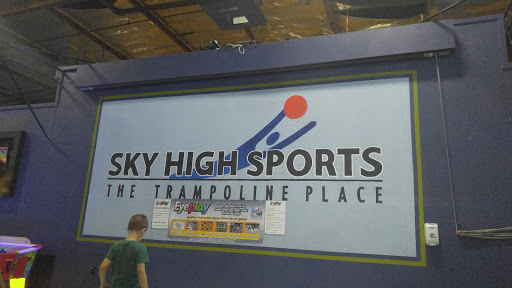 Amusement Center «Sky High Sports Woodland Hills», reviews and photos, 6033 De Soto Ave, Woodland Hills, CA 91367, USA