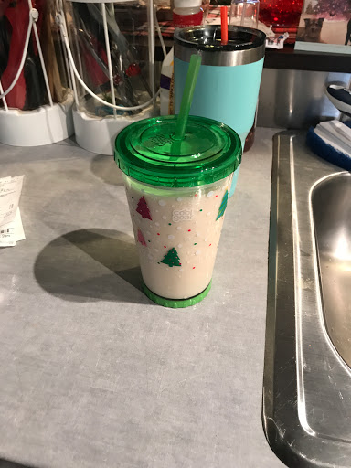 Liquor Store «Davie Discount Liquors & Wine», reviews and photos, 8856 W State Rd 84, Davie, FL 33324, USA