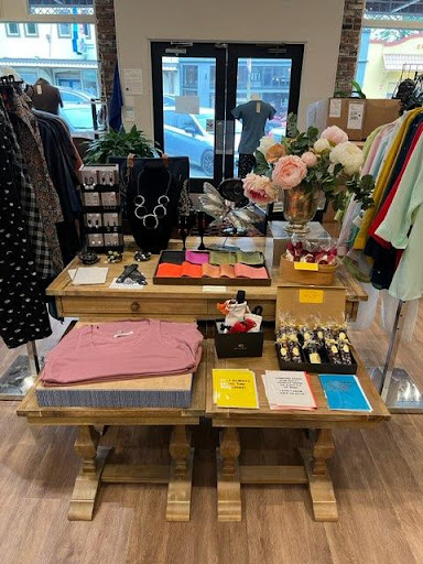 Clothing Store «Natural Clothing Company», reviews and photos, 502 1st St #102, Snohomish, WA 98290, USA