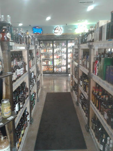 Liquor Store «J & L Liquors», reviews and photos, 322 Hester Dr, White House, TN 37188, USA