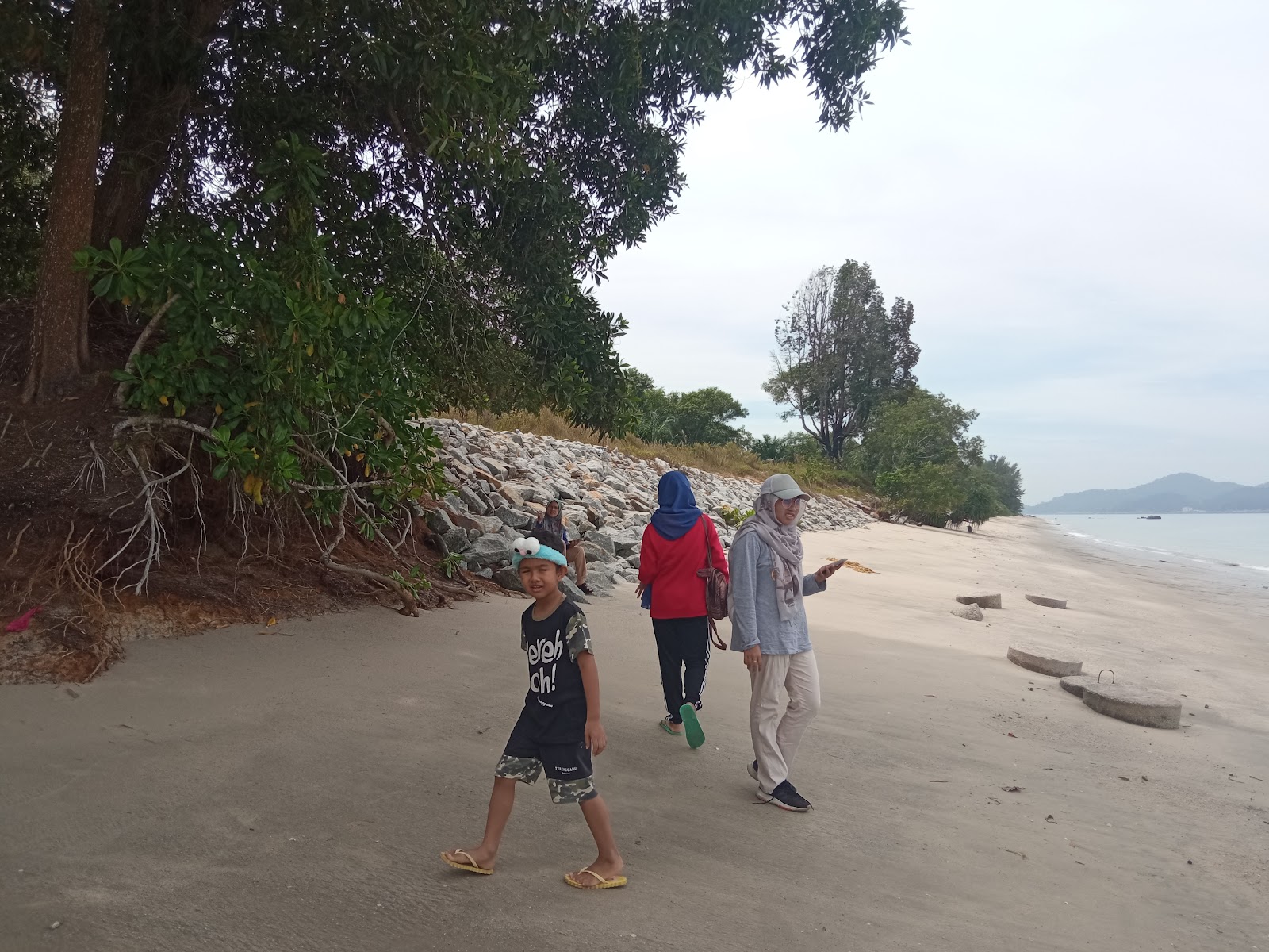 Janggus Damai Laut Beach'in fotoğrafı düz ve uzun ile birlikte