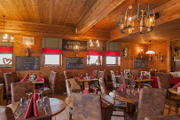 Atmosphère du Restaurant L' Auberge des Balcons de Belle Plagne à Belle Plagne - Macôt La Plagne - n°4