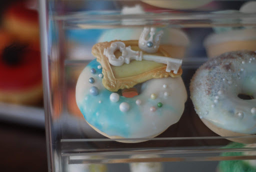 Donut Shop «Morning Donut», reviews and photos, 8270 Abrams Rd, Dallas, TX 75231, USA