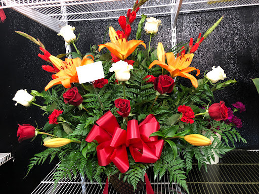Florist «Alans AAA Florist», reviews and photos, 287 E Highland Ave, San Bernardino, CA 92404, USA