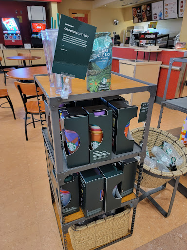 Department Store «Target», reviews and photos, 5800 20th St, Vero Beach, FL 32966, USA