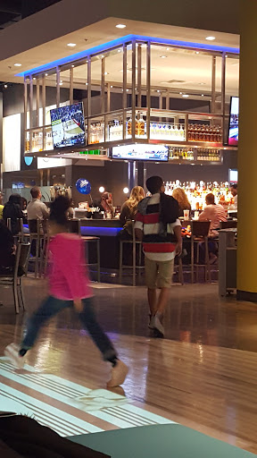 Restaurant «Main Event Entertainment», reviews and photos, 10700 Davis Dr, Alpharetta, GA 30009, USA