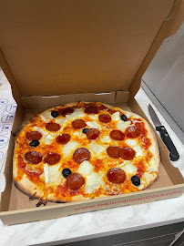 Pepperoni du Pizzas à emporter Le Kiosque à Pizzas à La Ferté-Gaucher - n°2