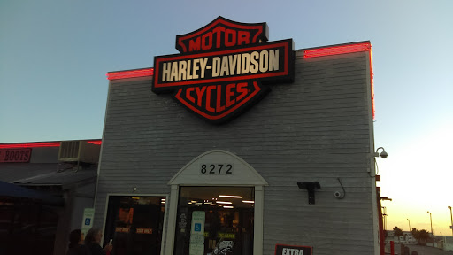 Harley-Davidson Dealer «Barnett Harley-Davidson», reviews and photos, 8272 Gateway Blvd E, El Paso, TX 79907, USA