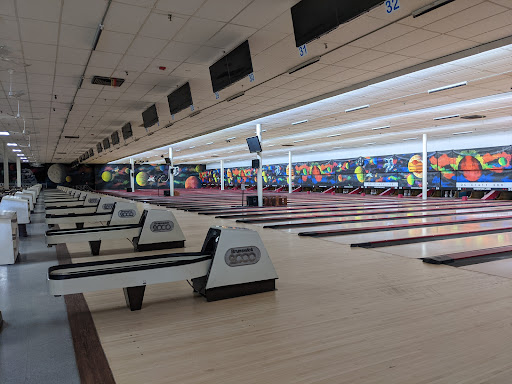 Sports Complex «Waterford Lanes», reviews and photos, 7100 Cooley Lake Rd, Waterford Twp, MI 48327, USA