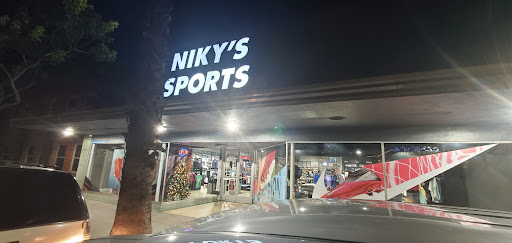 Sporting Goods Store «Niky’s Sports», reviews and photos, 3537 Tweedy Blvd, South Gate, CA 90280, USA
