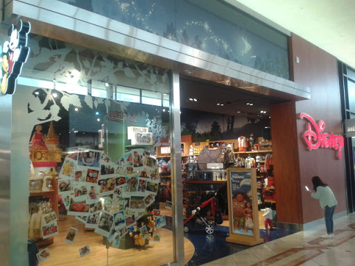 Toy Store «Disney Store», reviews and photos, 25 Serramonte Center, Daly City, CA 94015, USA