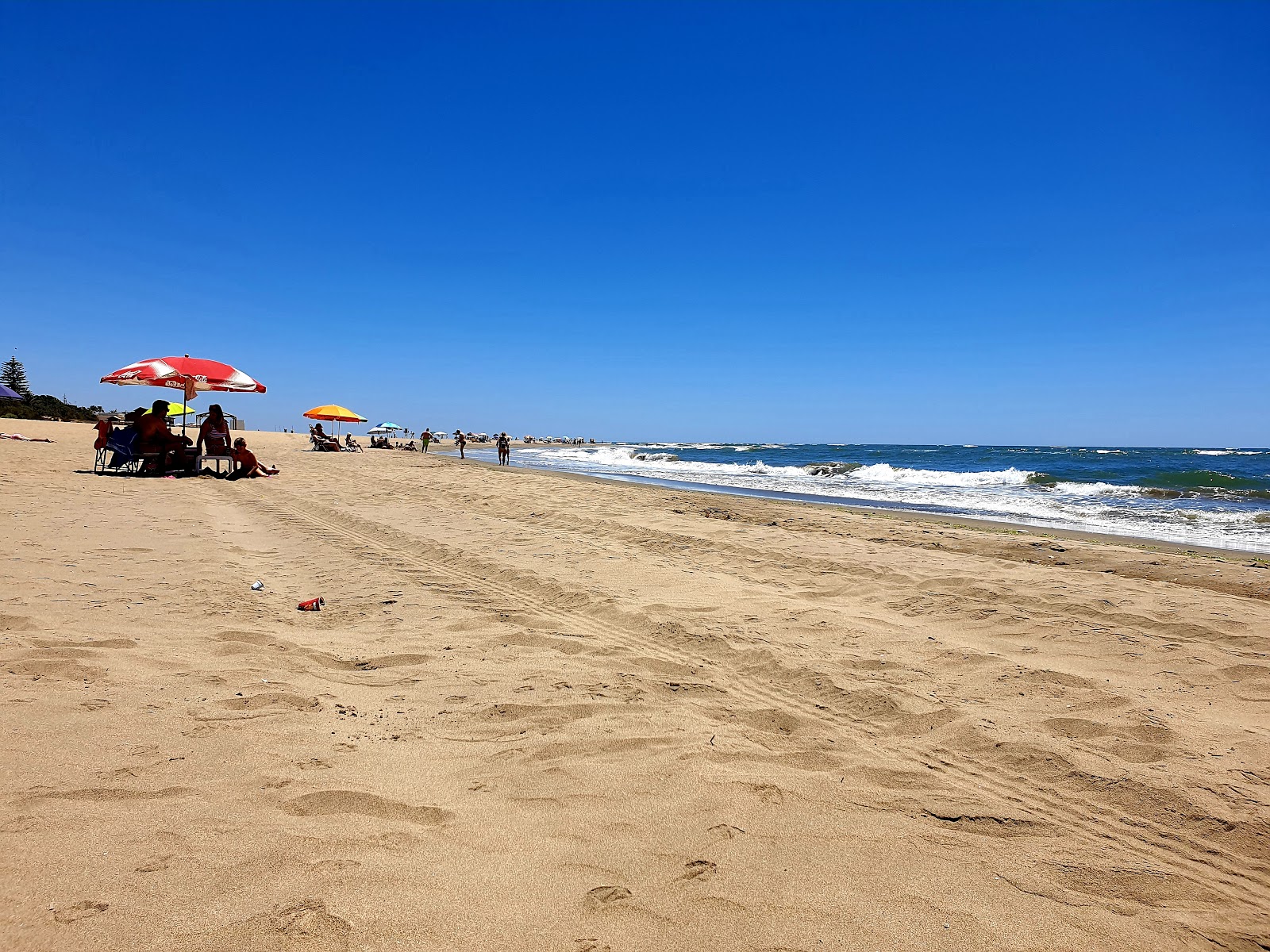 Foto di Playa los Enebrales con molto pulito livello di pulizia