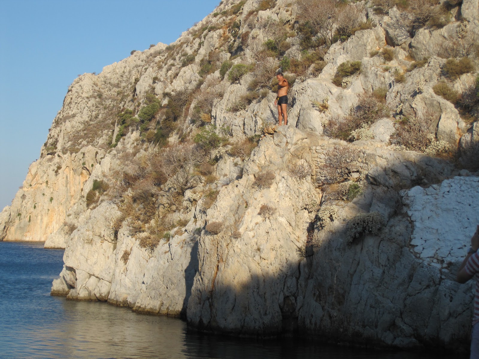 Paralia Vathi II'in fotoğrafı küçük koy ile birlikte