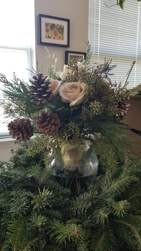 Florist «North End Florist», reviews and photos, 403 N Charlotte St, Pottstown, PA 19464, USA