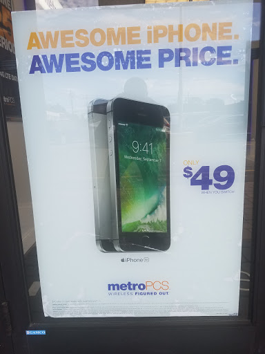 MetroPCS Authorized Dealer, 216 Main Ave, Passaic, NJ 07055, USA, 