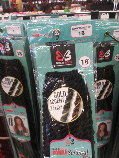 Beauty Supply Store «Mid-K Beauty Supply», reviews and photos, 5408 NE M L King Blvd, Portland, OR 97211, USA