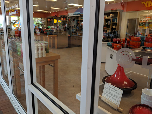 Outlet Mall «Miromar Outlets», reviews and photos, 10801 Corkscrew Rd, Estero, FL 33928, USA