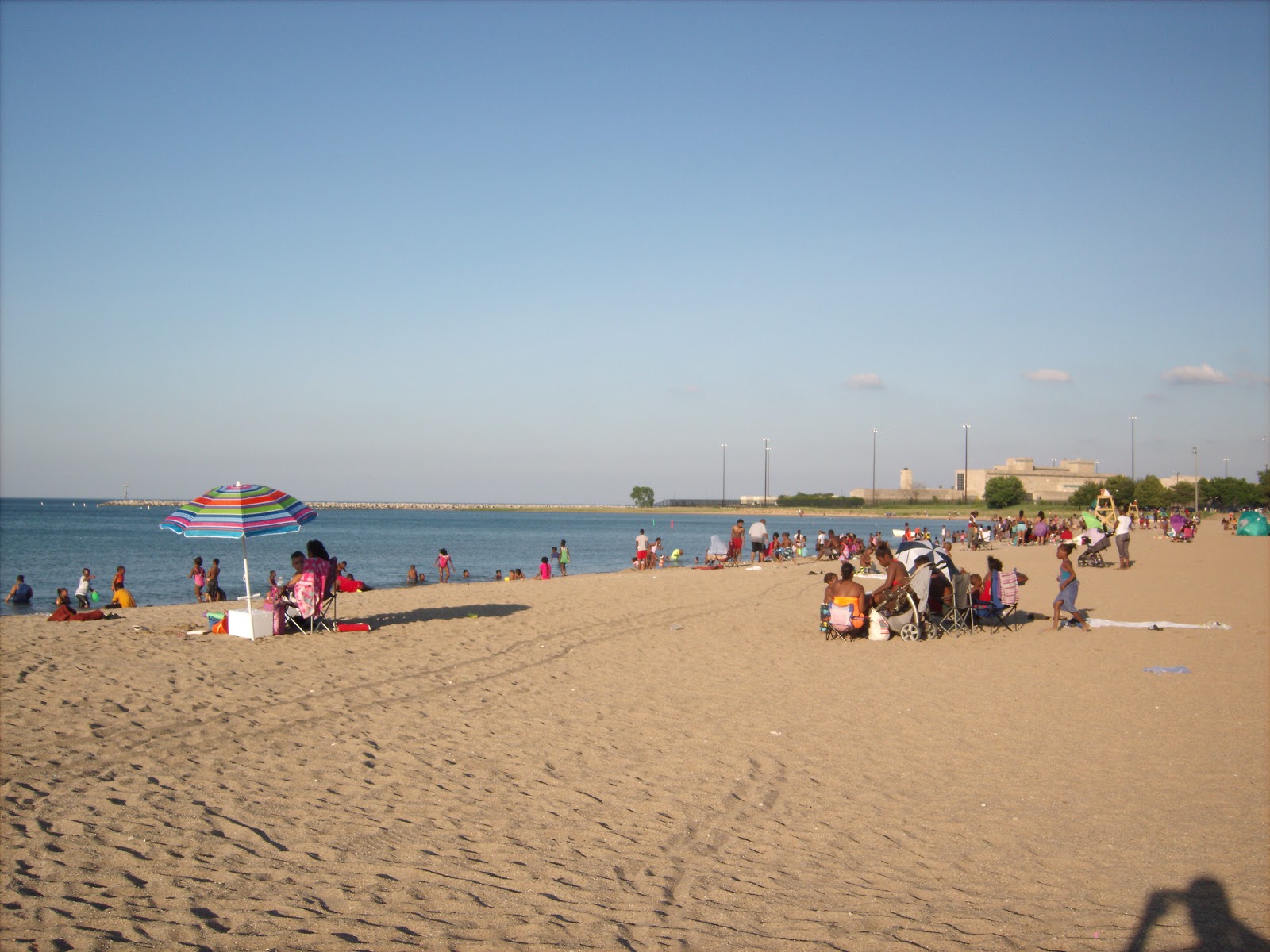 Foto de Rainbow Beach - lugar popular entre os apreciadores de relaxamento