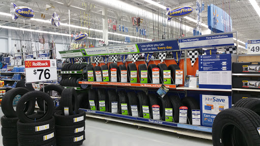 Tire Shop «Walmart Tires & Auto Parts», reviews and photos, 9451 Dunkirk Ln N, Maple Grove, MN 55311, USA