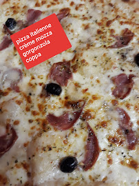 Plats et boissons du Pizzas à emporter Pizza Roma à Les Mées - n°19