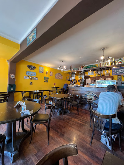 León Café Bar - Avenida Juan B. Justo 469, M5500DQJ Mendoza, Argentina