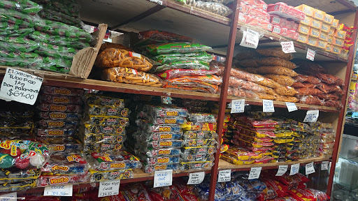 Dulcería y Piñatas Camila en Matamoros