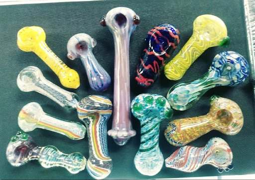 Tobacco Shop «407 Smoke Shop», reviews and photos, 4316 Curry Ford Rd, Orlando, FL 32806, USA