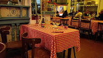 Atmosphère du Restaurant Le Majestic-Chez Fernanda à Biarritz - n°6