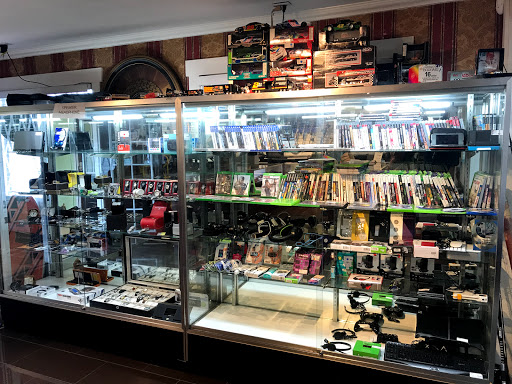 Pawn Shop «G & H Pawn Jewelry & Loan», reviews and photos, 9701 Evergreen Way, Everett, WA 98204, USA