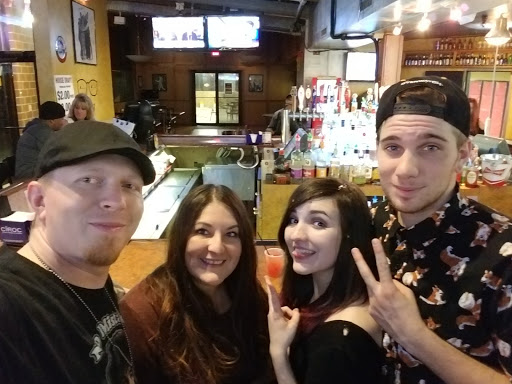 Bowling Alley «Freeway Lanes of Parma», reviews and photos, 12859 Brookpark Rd, Cleveland, OH 44130, USA