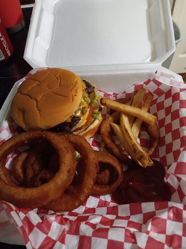 Ice Cream Shop «Chunky Monkey Ice Cream Shop», reviews and photos, 139 Little Senator Cir, Clinton, TN 37716, USA