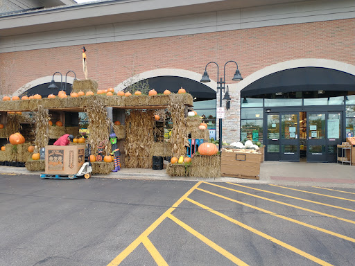 Grocery Store «Fresh Farms», reviews and photos, 20 S Milwaukee Ave, Wheeling, IL 60090, USA
