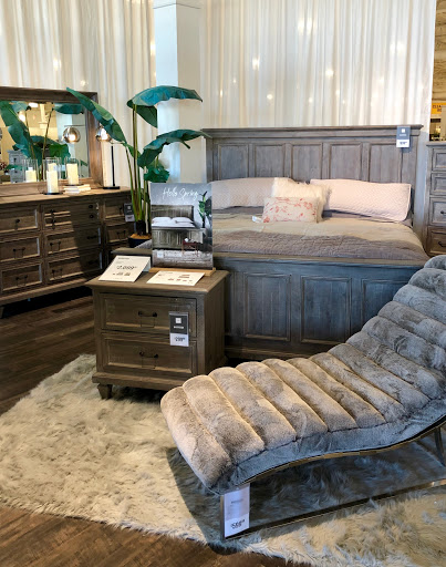 Furniture Store «American Signature Furniture», reviews and photos, 2130 Gallatin Pike N, Madison, TN 37115, USA