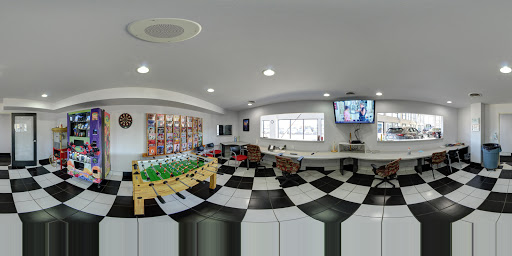 Used Car Dealer «Schoepp Motors Northeast», reviews and photos, 1518 N Stoughton Rd, Madison, WI 53704, USA