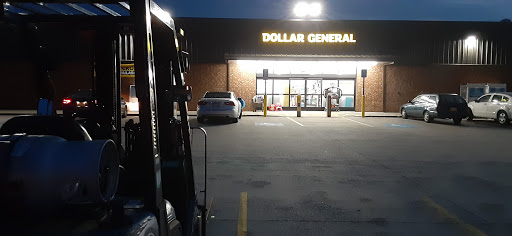 Discount Store «Dollar General», reviews and photos, 7605 US-41 ALT, Cedar Hill, TN 37032, USA