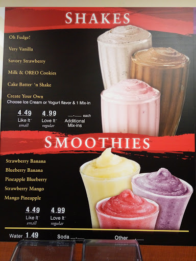 Ice Cream Shop «ColdStone Creamery», reviews and photos, 671 E Main St #1, Frankfort, KY 40601, USA