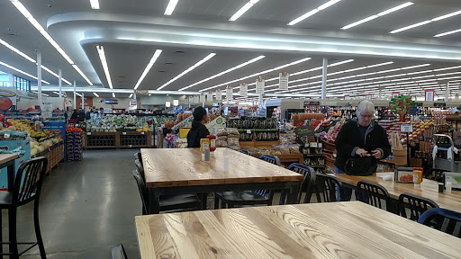 Supermarket «Hy-Vee», reviews and photos, 1725 Jordan Creek Pkwy, West Des Moines, IA 50266, USA