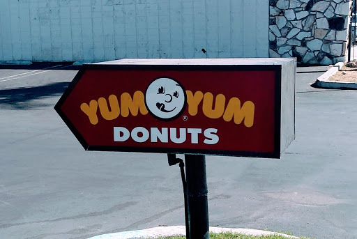 Donut Shop «Yum Yum Donuts», reviews and photos, 932 W Highland Ave, San Bernardino, CA 92405, USA
