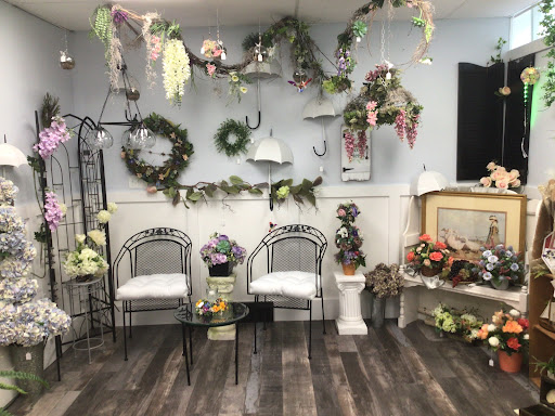 Florist «Dannettes Floral Boutique», reviews and photos, 3340 Broadway, Grove City, OH 43123, USA